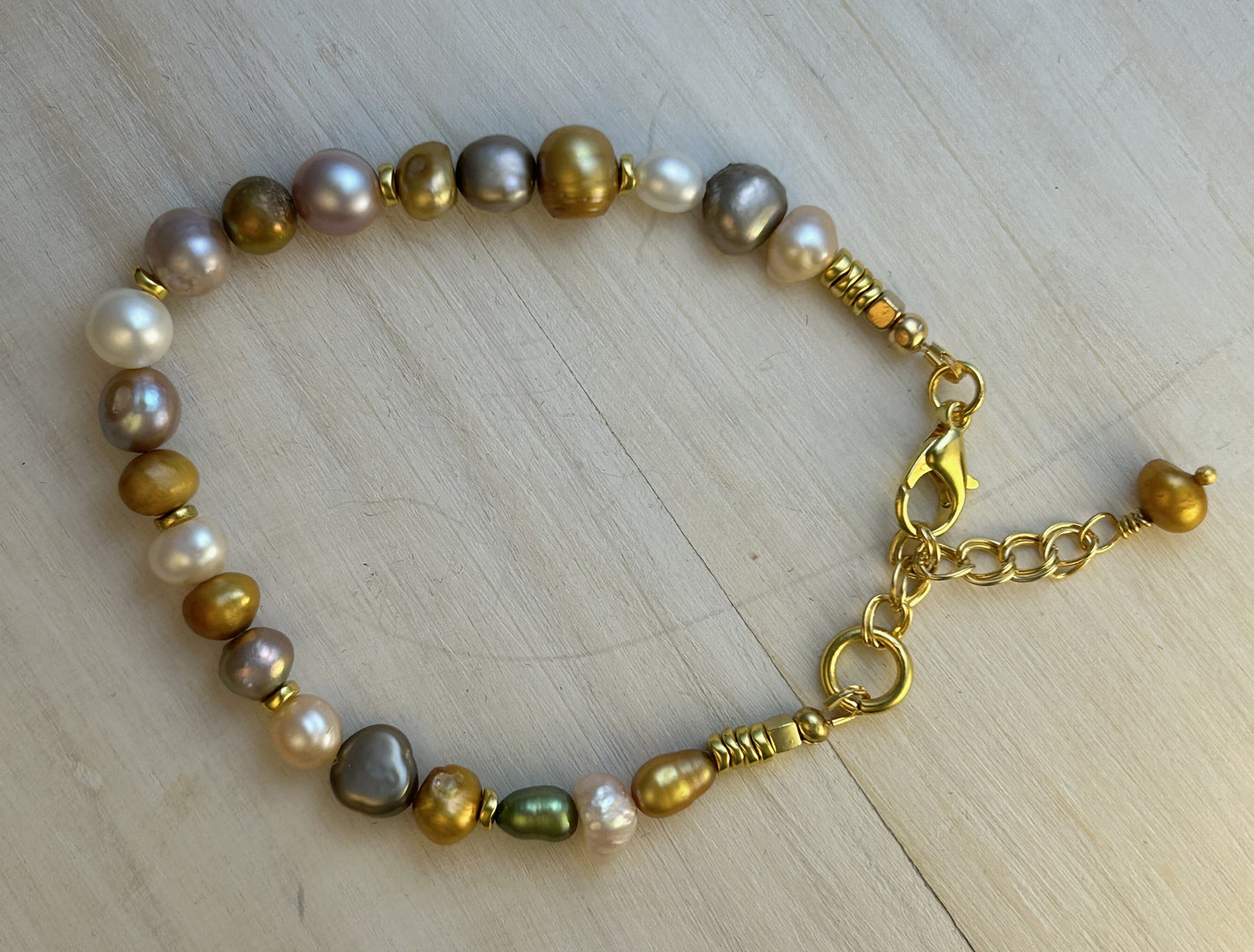 Multi-colored Freshwater Pearl Bracelet